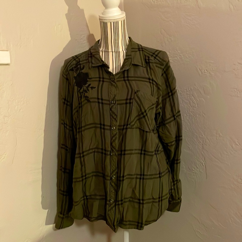 Army a green button down Embroidered top